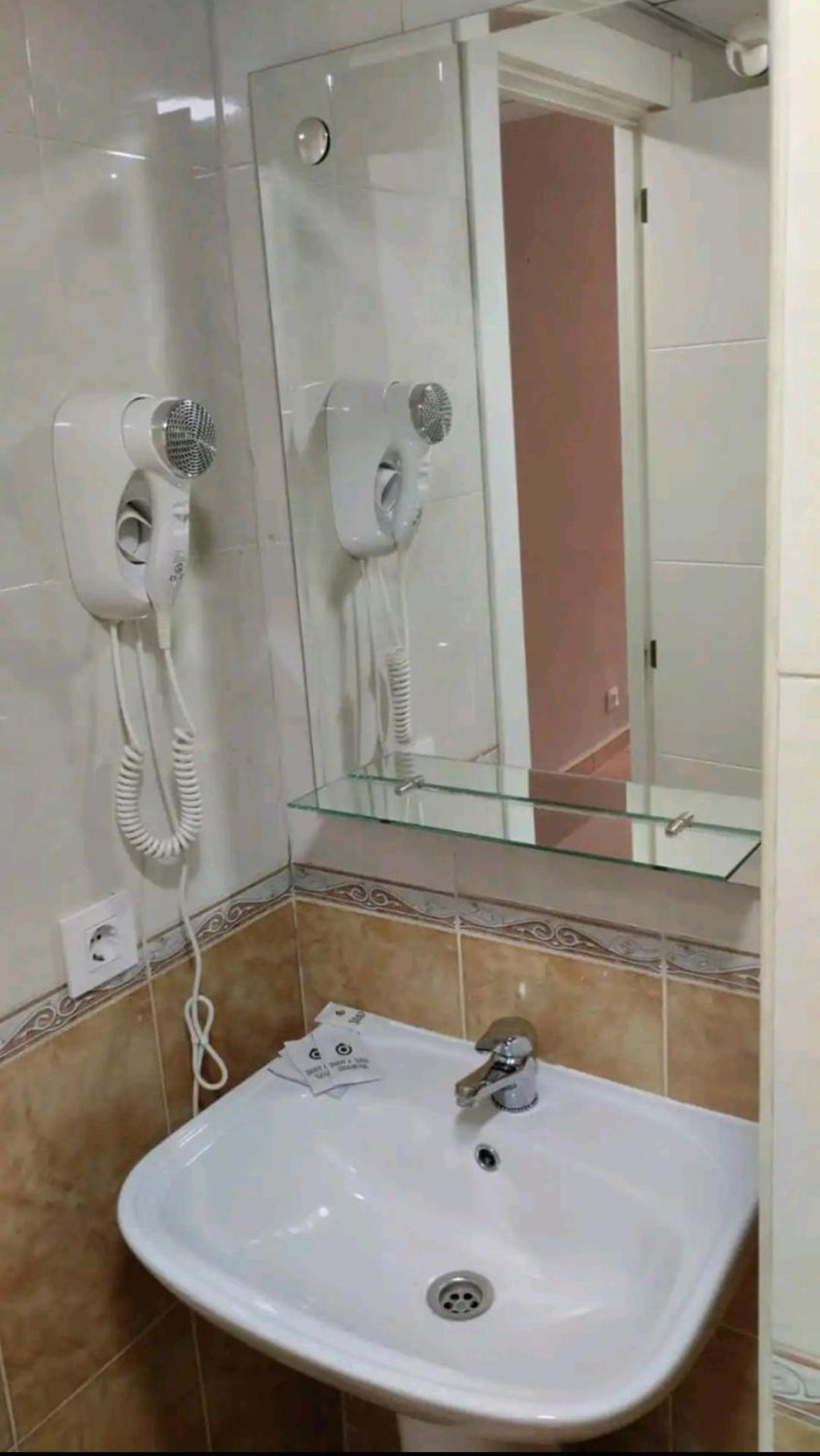 Apartamento Triana, 5 Mins Centro Sevilla Buitenkant foto